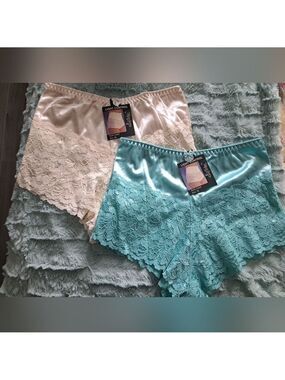 EVA CERVANTES 2 Pair panties lacy silky top light control sassy Beige Aqua XL